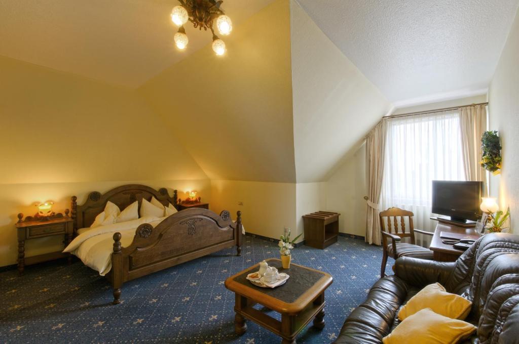 Landhotel Lohmann Langenfeld  Ruang foto