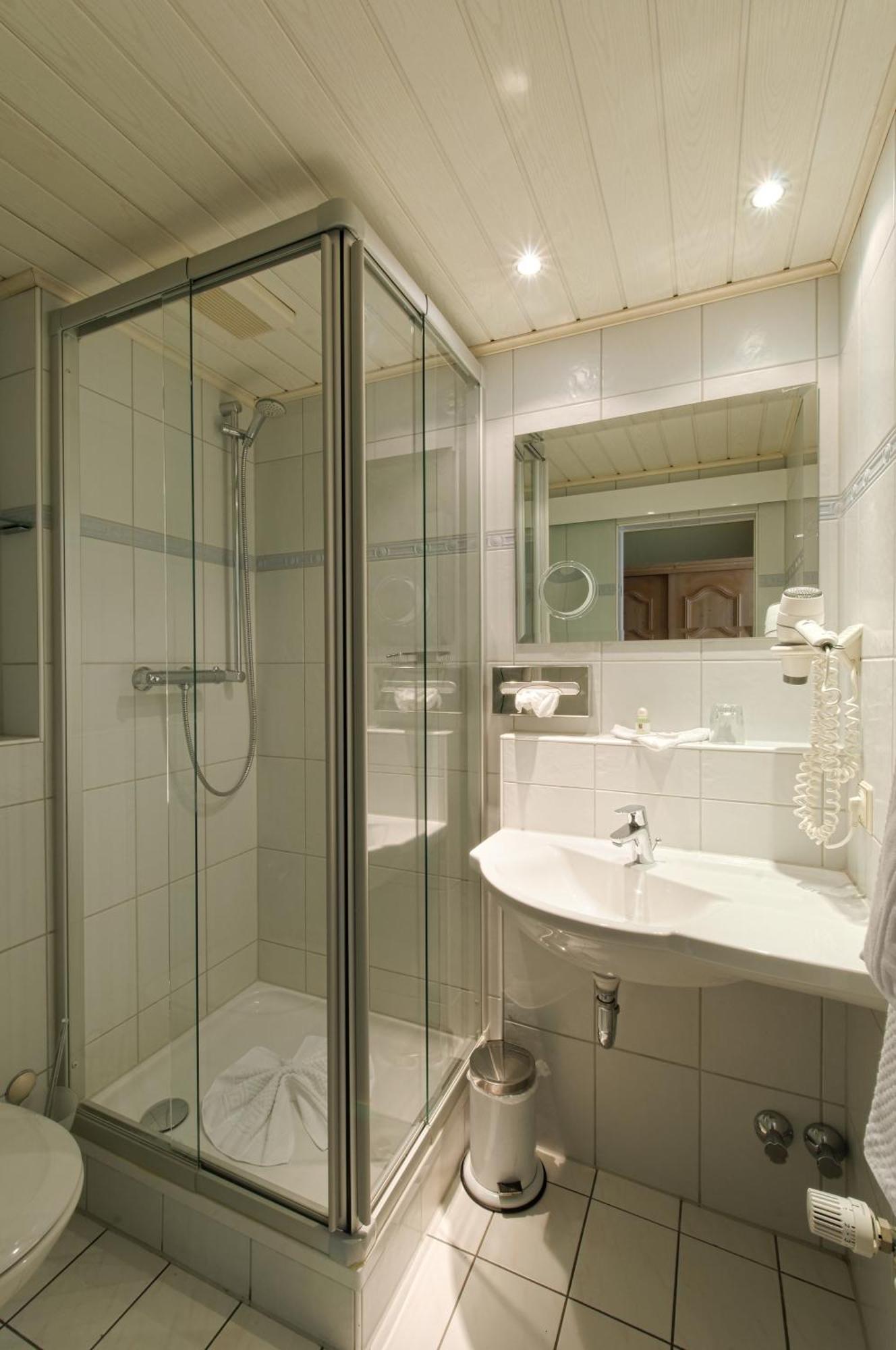 Landhotel Lohmann Langenfeld  Bagian luar foto